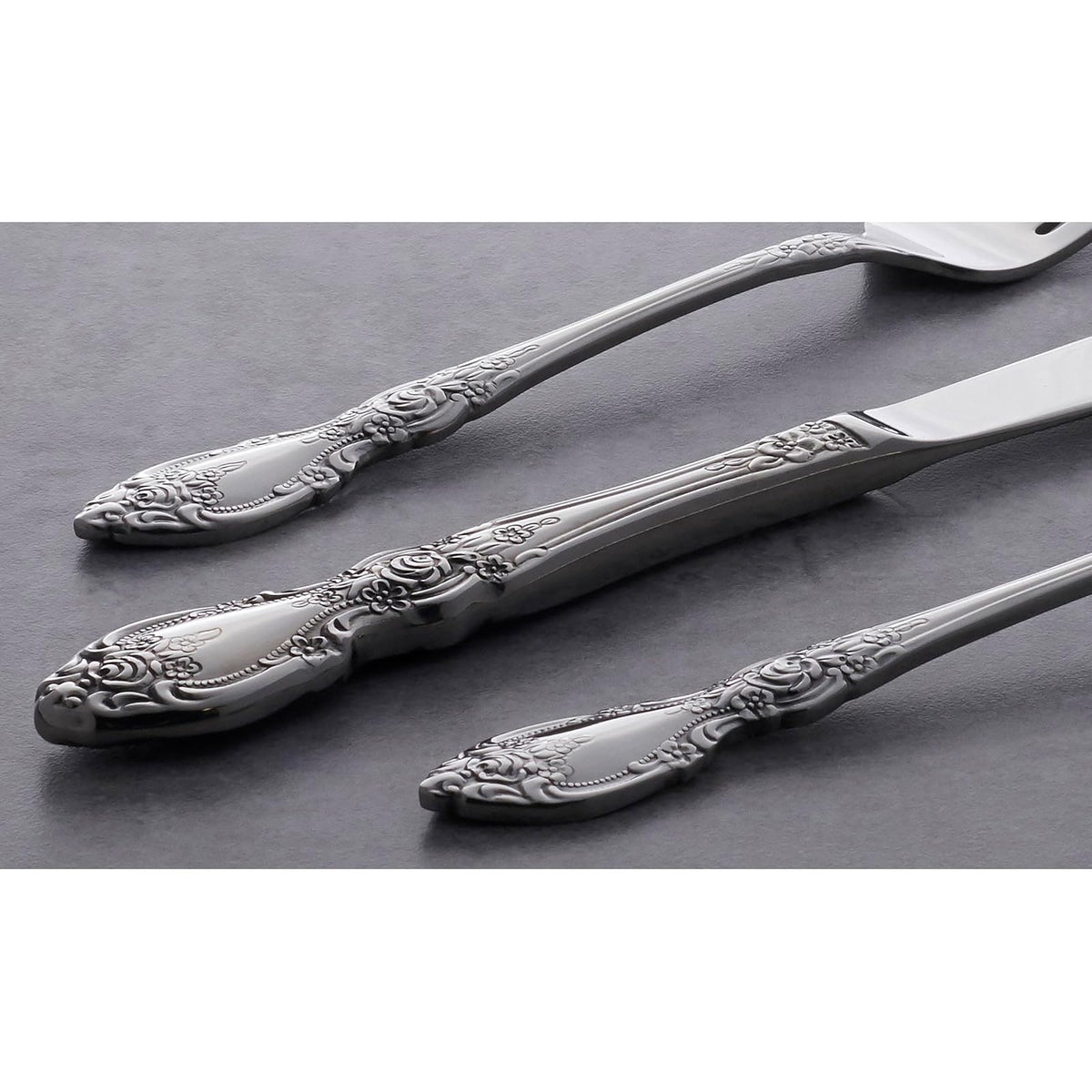 Oneida Cubiertos Wordsworth 45 Piezas para 8 Comensales con Cubiertos para Servir, Acero Inoxidable 18/0, Acabado Espejo
