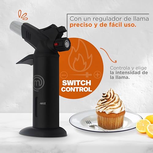Hukën x MasterChef | Antorcha Culinaria Double-Flame Profesional | Boquilla de Doble Flama | Control de Potencia | Estilo Profesional | Carga de 15g para Uso Prolongado | Diseño Ergonómico