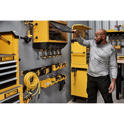 DEWALT - Organizador de batería con capacidad para hasta 4 baterías, riel de montaje, sistema de almacenamiento de taller compatible (DWST82819)