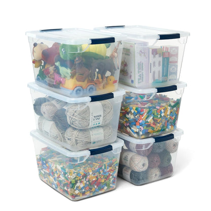 Rubbermaid Cleverstore - Contenedores de almacenamiento de plástico apilables de 32 cuartos de galón, 6 unidades con tapas, ideales para almacenamiento de clóset y lavandería, organizarse en el hogar - 32 Qt – 6 Pack
