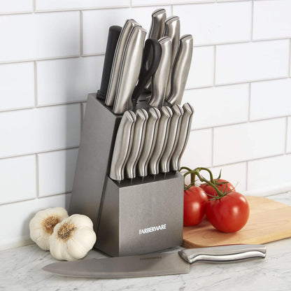 Farberware Juego de 15 cuchillos de acero inoxidable estampado, juego de cuchillos de cocina de acero inoxidable de alto carbono con asas ergonómicas, cuchillos afilados con bloque de madera, juego de
