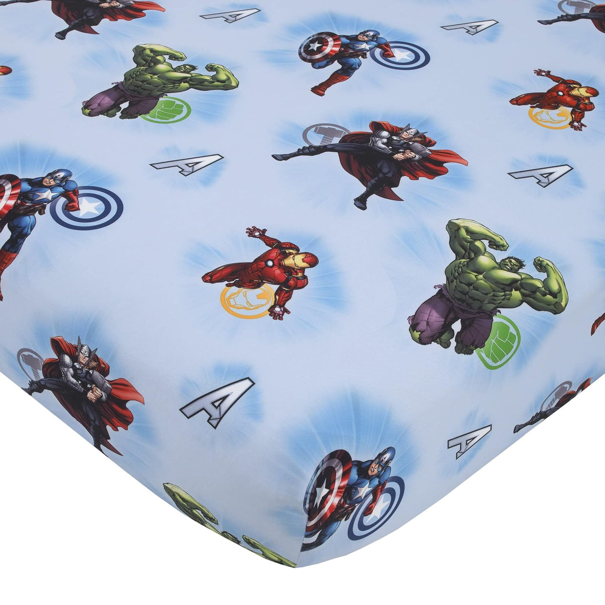 Disney Marvel Avengers Fight The Foes, Juego de Cama, 4 Piezas, Color Azul, Rojo, Verde Hulk, Iron Man, Thor, Capitán América, edredón, sábana Bajera Ajustable, sábana y Funda de Almohada Reversible