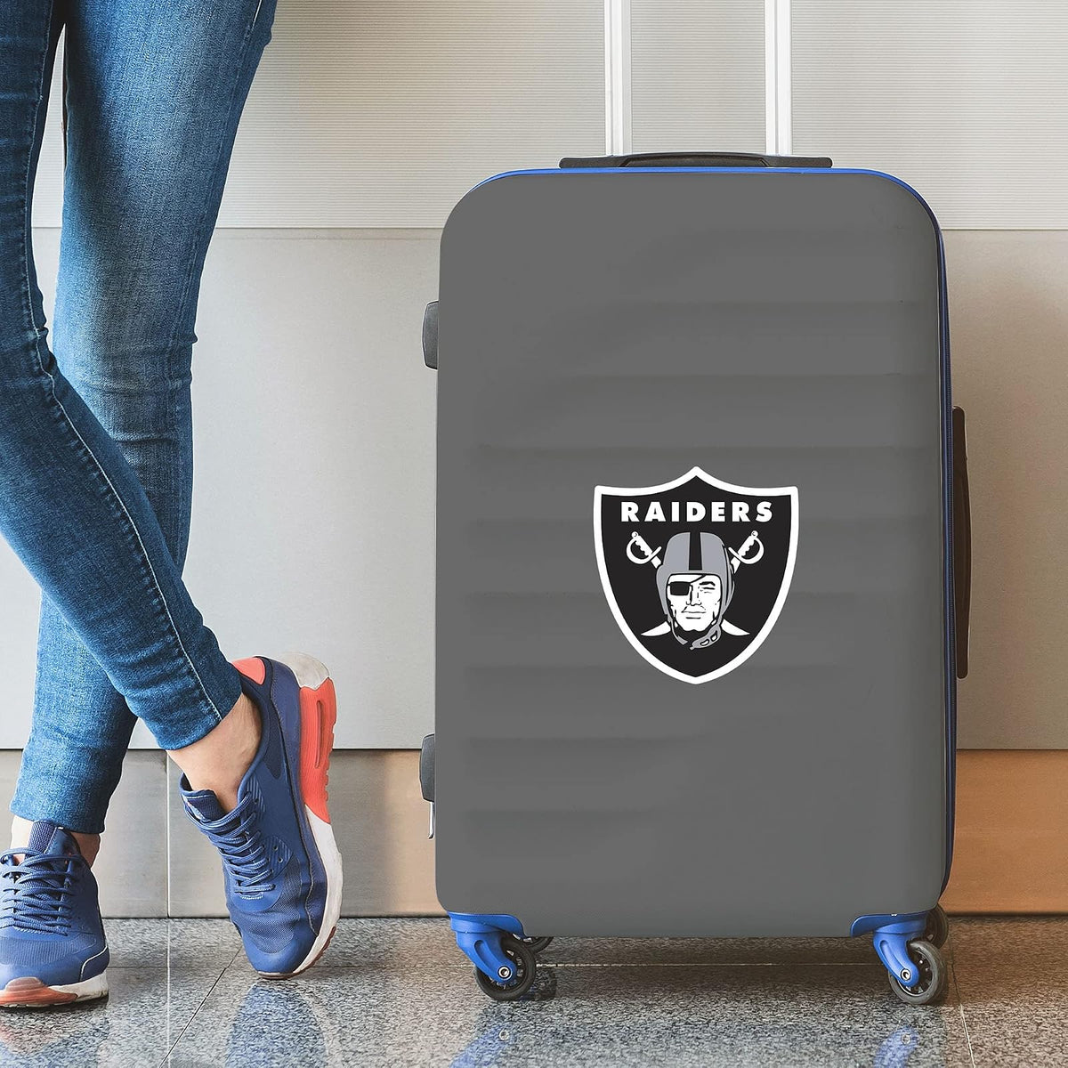 FANMATS 62617 Las Vegas Raiders - calcomanía calcomanía grande, 8 x 8 pulgadas