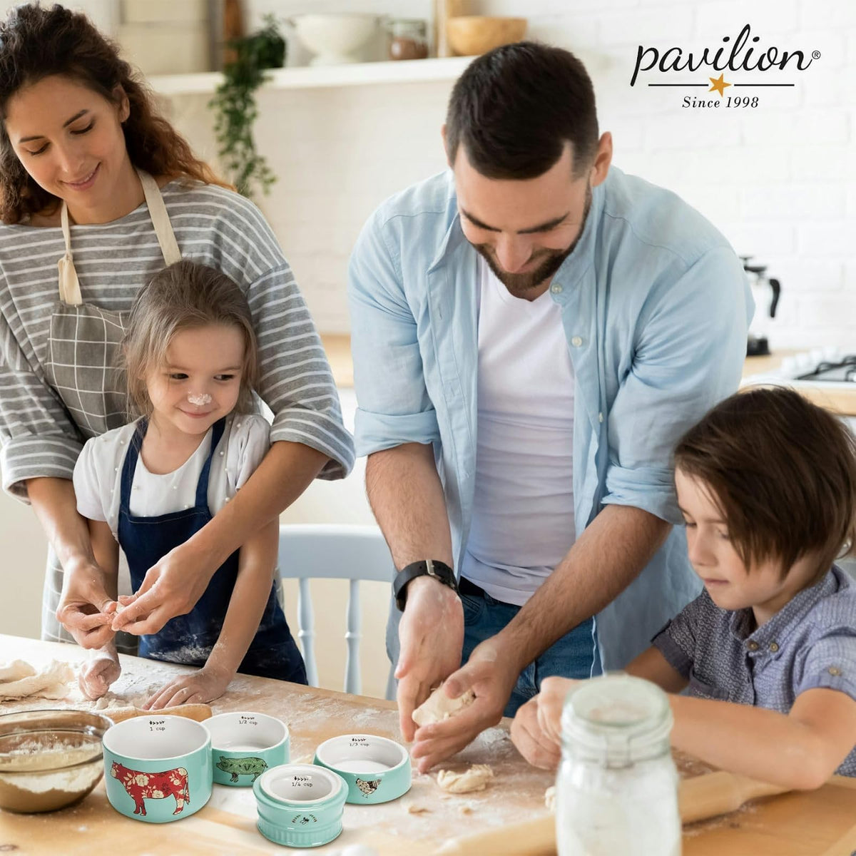 Pavilion Gift Company Live Simply Bee - Tazas medidoras de pollo y vaca, color verde azulado