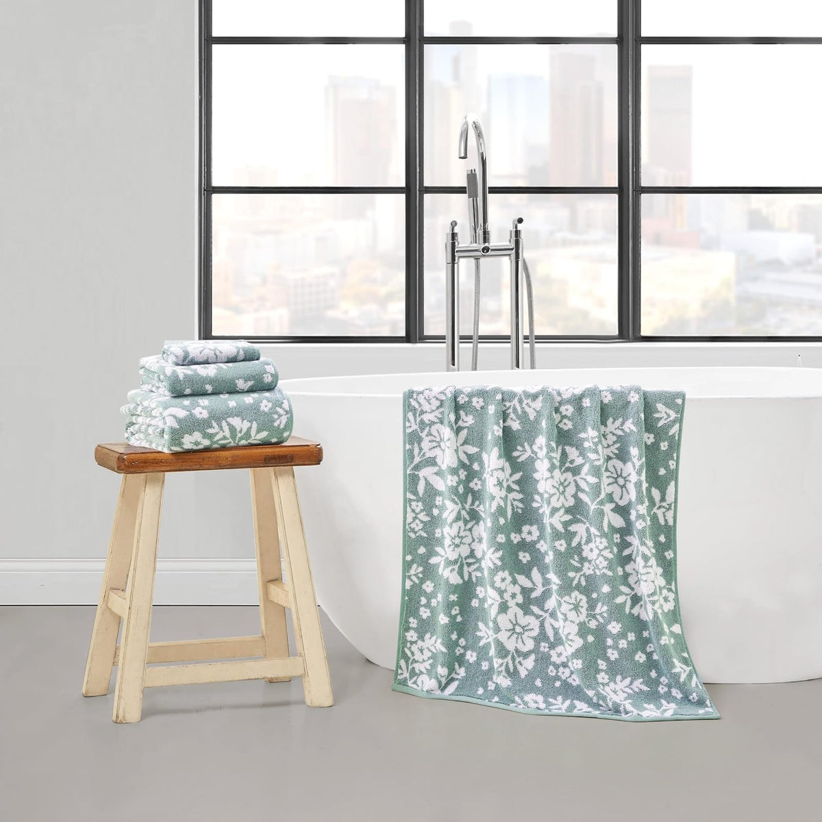 Lucky Brand Folk Floral Juego de 6 Toallas de baño – (2) Toallas de baño, (2) Toallas de Mano y (2) paños – Juego de Toallas de baño de Alta Calidad Verde Iceberg