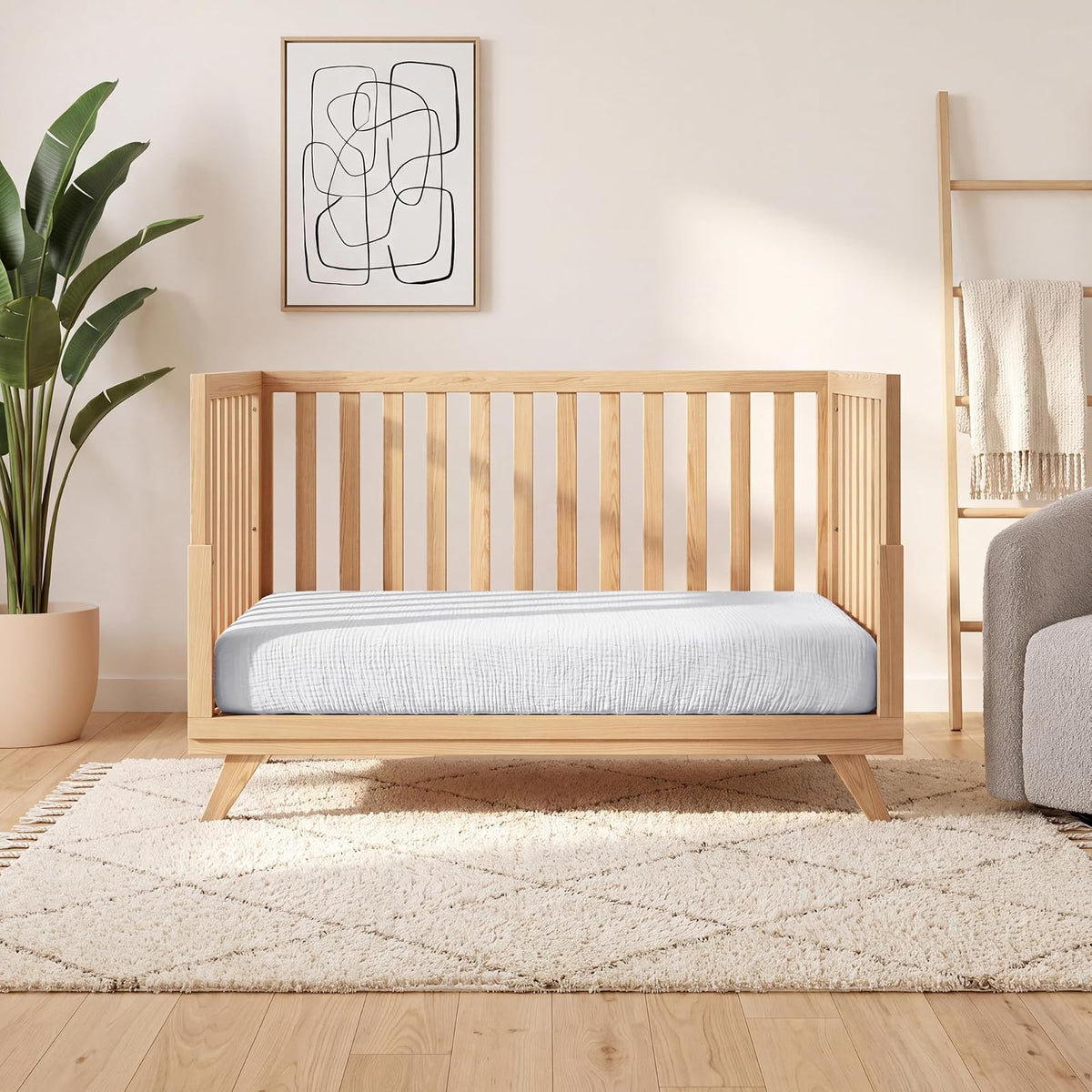 Comfy Cubs Sábana de Algodón Muselina Cuna – Suave y Transpirable – Se Ajusta a Colchones de Cuna y Cama Infantil – Elástico Seguro y Ajuste Perfecto – para Niños y Niñas – Blanco