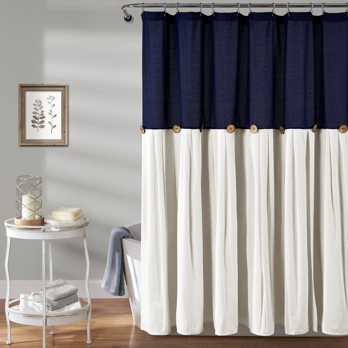 Lush Decor - Cortina de Ducha de Lino con Botones, 72 Pulgadas de Ancho x 72 Pulgadas de Largo, Azul Marino y Blanco Roto, Tela de Cortina de Ducha Azul Marino, Cortina de baño, decoración de baño de - Azul marino y blanco