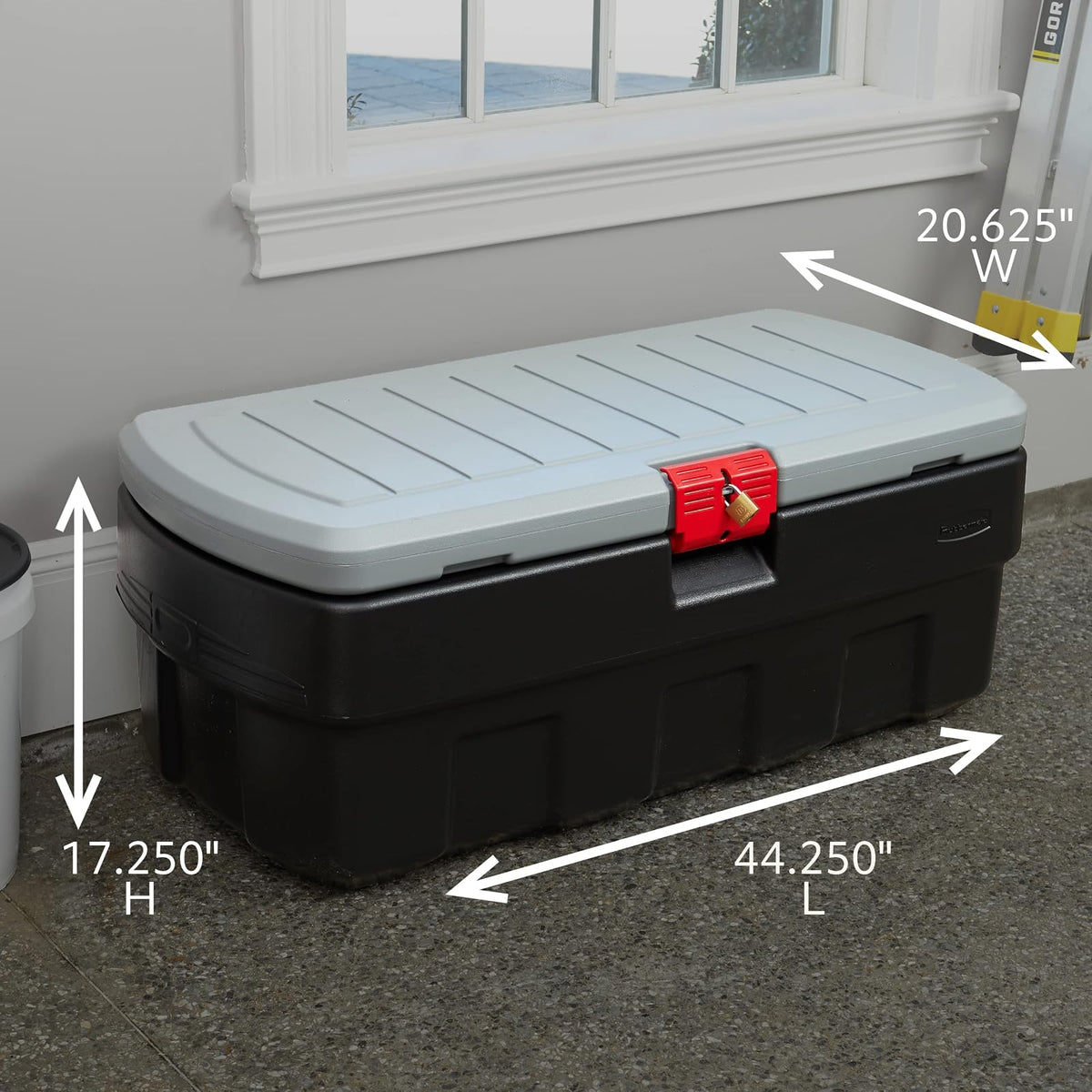 Rubbermaid ActionPacker 48 galones con contenedores de 8 galones anidados, contenedores de almacenamiento bloqueables, industriales, resistentes con tapas