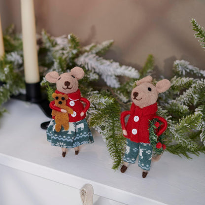 Primitives by Kathy - Juego de Ratones coleccionables para el día de Navidad, Dos Ratones de Fieltro con Trajes navideños Festivos/celebración de Bonitos Acentos de Galletas de Jengibre y Corona de