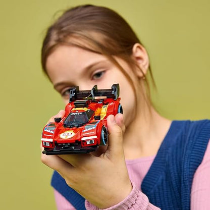 LEGO Speed Champions Ferrari 499P – Ferrari de Colección – Auto de Carreras con 1 Minifigura de un Piloto – Set de Construcción para Niños y Niñas a Partir de 9 Años – 77261
