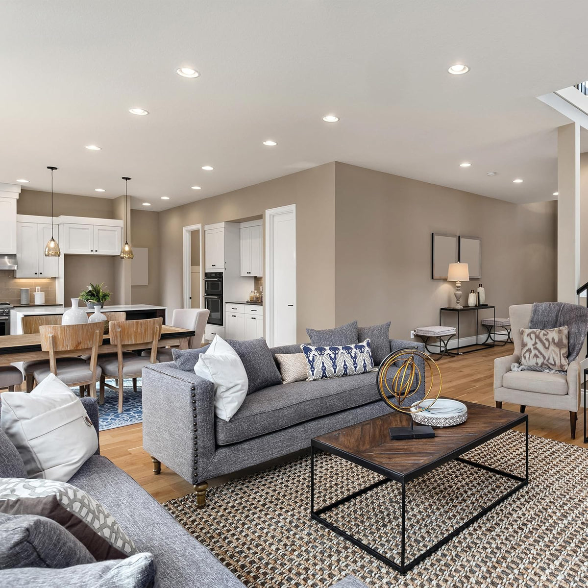 Feit Electric BR40 - foco LED BR40, equivalente a 150 W, regulable, 5CCT, base media E26, 90 CRI, 2175 lúmenes, blanco ajustable, 13.7 años de vida útil, BR40150DM5CCTCA15K