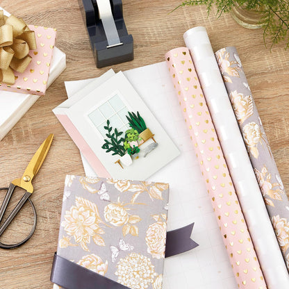 Hallmark - Rollos de papel de regalo para boda, corazones dorados, flores de rosa, rayas blancas (juego de 3 rollos: 85 sq. ft. ttl) para despedidas de soltera, cumpleaños, bodas, día de la madre, día
