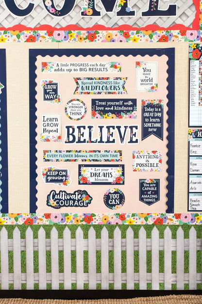 Teacher Created Resources - Mini tablón de anuncios (TCR6703)