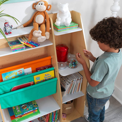 KidKraft - Estantería de Madera de Bolsillo con eslingas y estantes, Muebles para niños, Natural