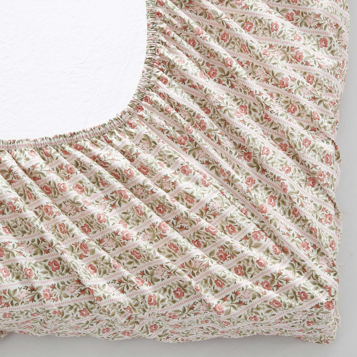 Laura Ashley Juego De Sabanas De Percal 200 Hilos | Tamaño Queen, Rosa A Rayas Marta, Certificado Oeko-Tex, Incluye Sabana Encimera Y Bajera, Con Fundas De Almohada
