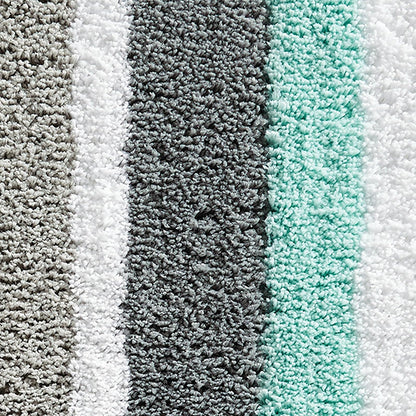 InterDesign Stripz Alfombra de Microfibra, para baño, 86.36 cm x 53.34 cm, Color Menta/Gris
