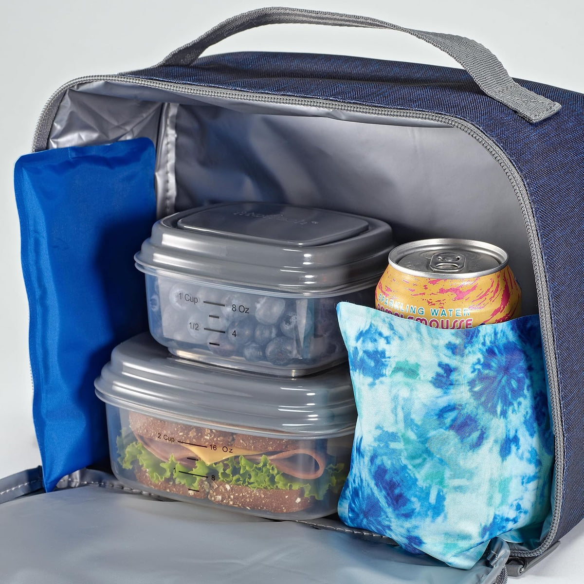 Cool Coolers by Fit & Fresh - Paquete de 2 unidades de hielo suave, nailon elástico flexible, bolsas de hielo reutilizables para loncheras y enfriadores, tinte azul Tye