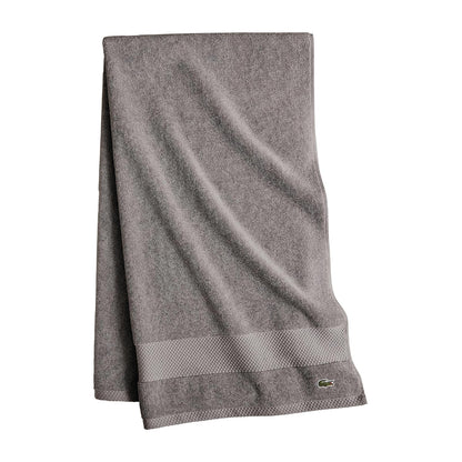 Lacoste Heritage - Toalla de baño 100% algodón Supima (Tela de Mezclilla Ligera, 35 x 70 Pulgadas), Altamente Absorbente y de Secado rápido, Toalla de baño súper Suave de Alta Calidad, Esencial para - Bath Sheet 35x70 - Meteorita