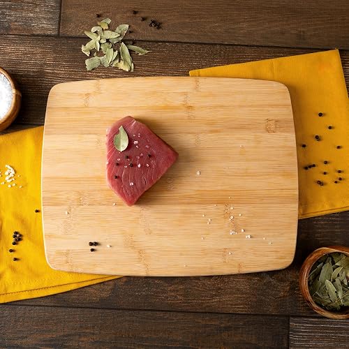 Vasconia | Tabla para Picar Esencial de Bambú Grande 27 x 35 cm | Tabla de cortar, Base para ollas calientes, Bambú natural, Protege filo de cuchillos, Resistente y duradera, Fácil limpieza