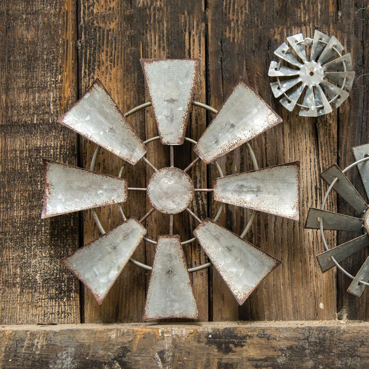 Kruenpeeper Creek CWI Gifts - Molino de Viento Colgante de Metal galvanizado, 7 Pulgadas