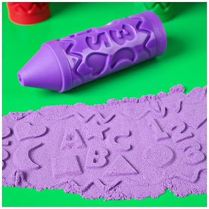 Kinetic Sand, set de ceras Stamp N' Roll con 340 g de arena morada, verde, azul y roja, juguetes para niños pequeños, juguetes de manualidades para niños y niñas a partir de 3 años