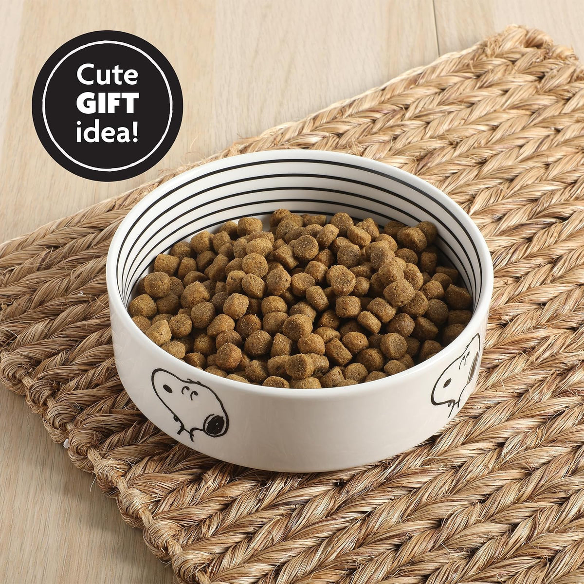 Peanuts Snoopy - tazón para perros con diseño de hueso, tazón de agua o comida de gres de 6.5 pulgadas para perros pequeños a medianos, bonito plato de dibujos animados para mascotas, duradero y fácil