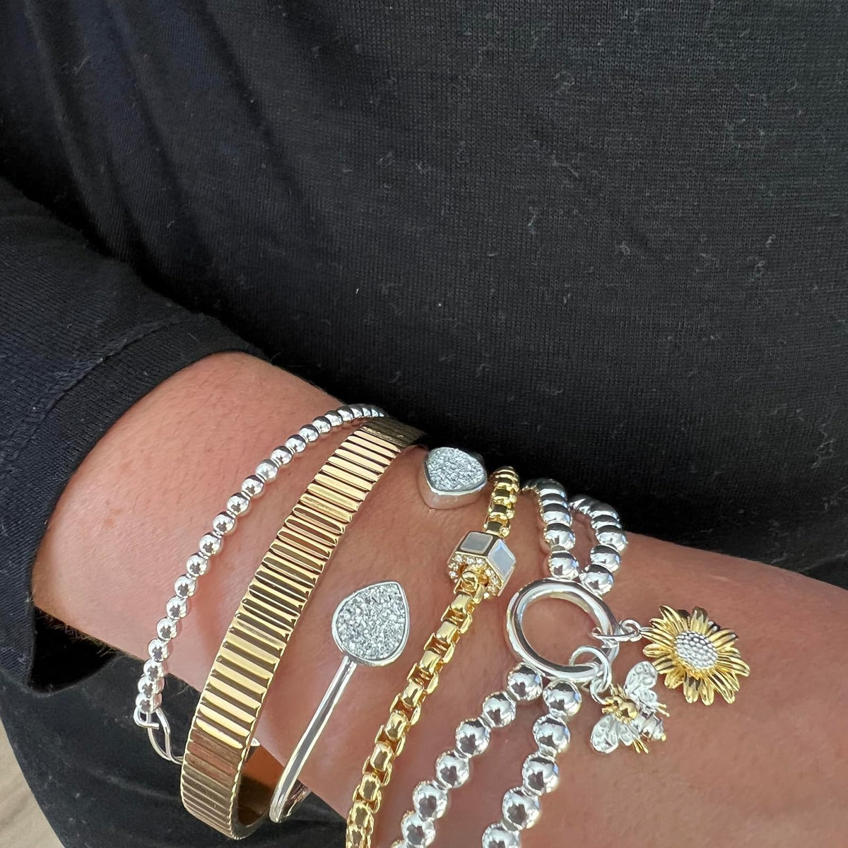 Alex and Ani - Pulsera elástica doble