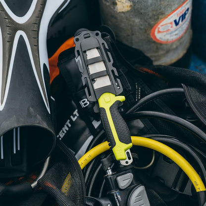 Gear Aid Tanu Cuchillo de Buceo y Rescate con Vaina, Hoja de Punta Roma de 3 Pulgadas