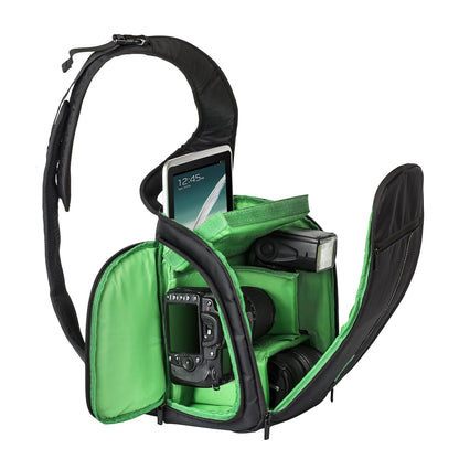 Rivacase 7470 Estuche Cámara Reflex SLR Tipo Mensajero Green Mantis. hasta 3 Lentes y Flash, Tablet 10", Anti-Impacto, 2 Bolsillos Externos, Correa al Hombro Ajustable Acojinada Antideslizante.