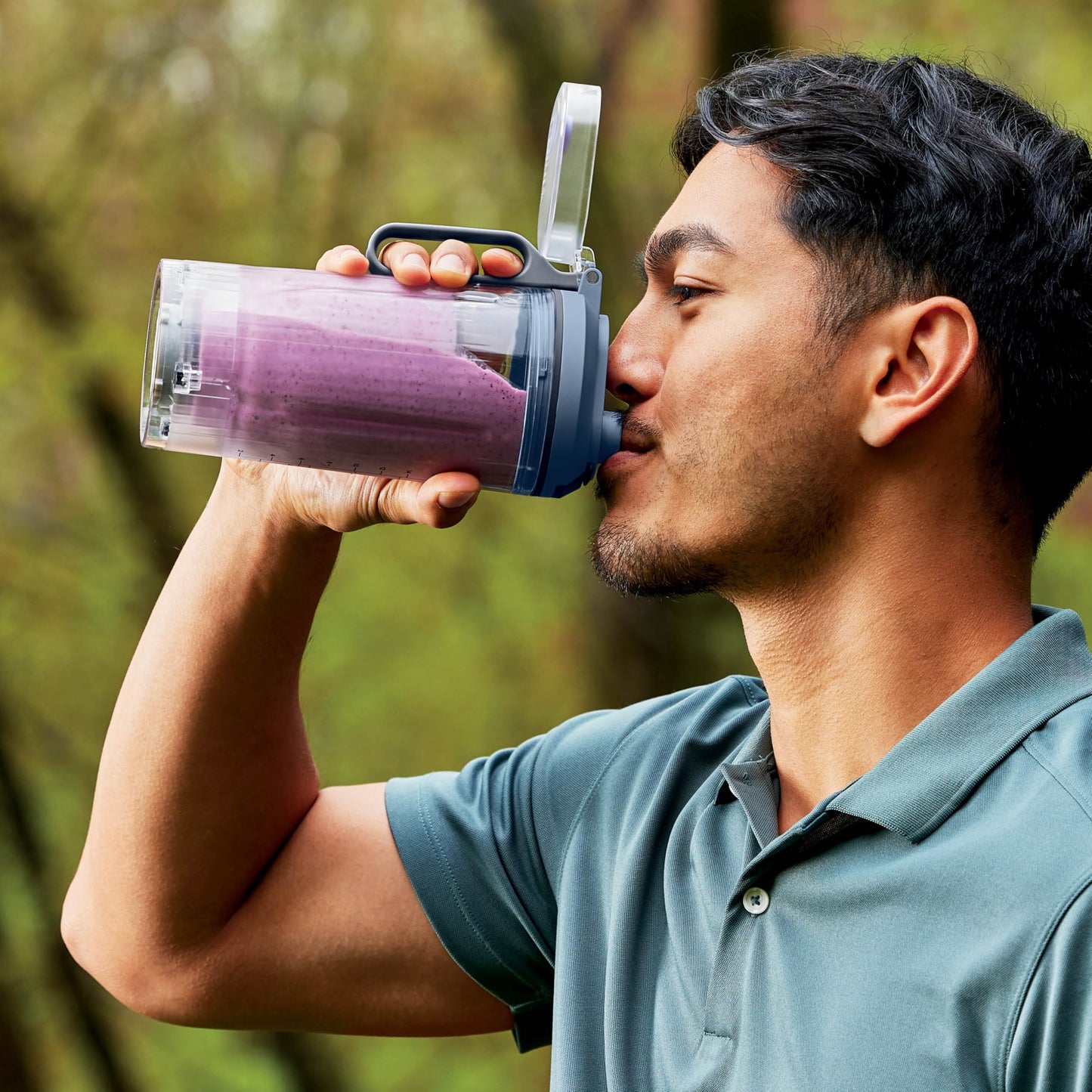 NINJA, Licuadora Portátil Blast Max, Vaso que se Separa, Ideal para Smoothies y Bebidas Congeladas, Inalámbrica, USB C, Tapa con Boquilla a Prueba de Fugas, Color Azul, BC251LAANV