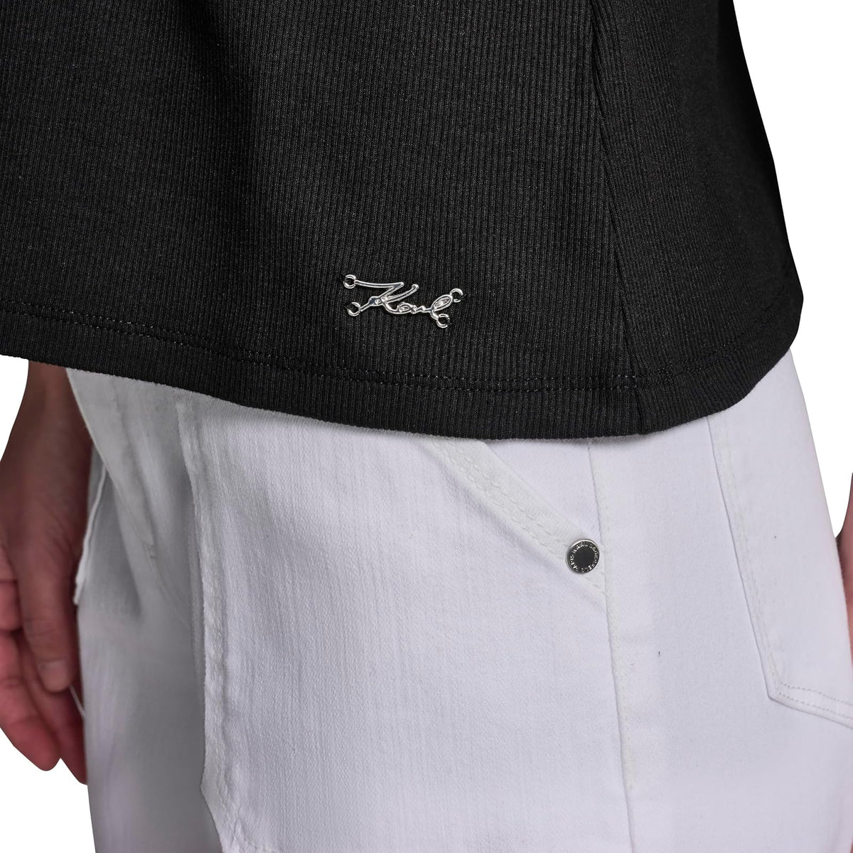 Karl Lagerfeld - Blusa cómoda y Ligera con Botones Rosette para Mujer