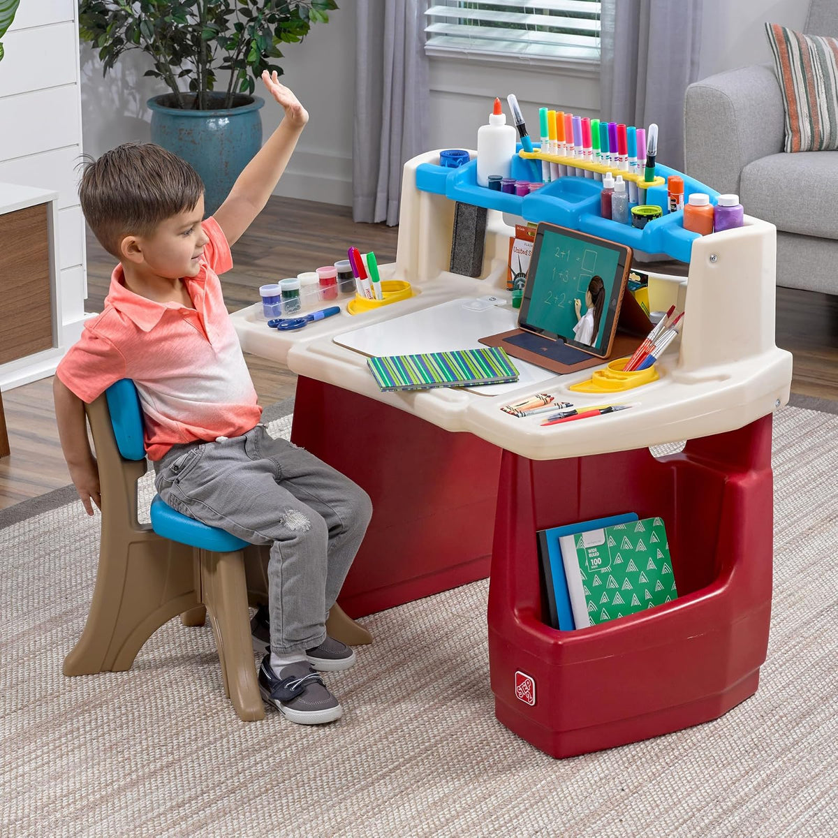 Step2 Deluxe Art Master Kids Desk