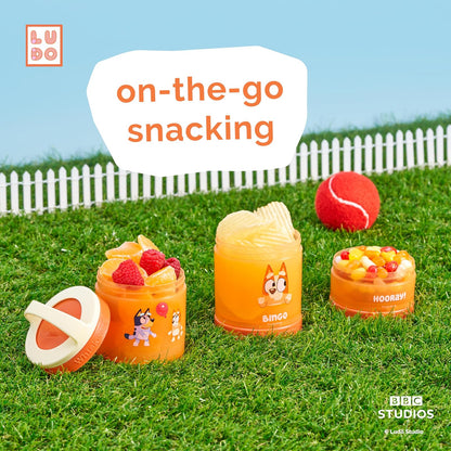 Whiskware - Contenedores apilables Bluey para aperitivos, para niños y niños, 3 tazas apilables para la escuela y los viajes, Bluey y Bingo, ¡hurra!