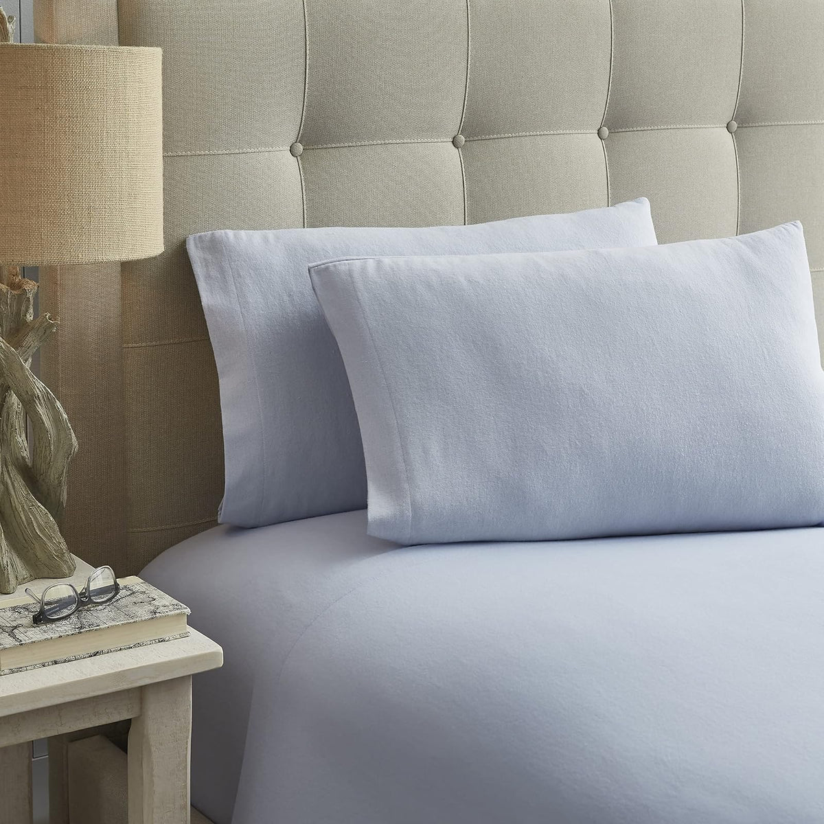 Laura Ashley - Juego de sábanas King, Ropa de Cama de Franela de algodón, Cepillado para Mayor suavidad y Comodidad (Azul Sereno, King)