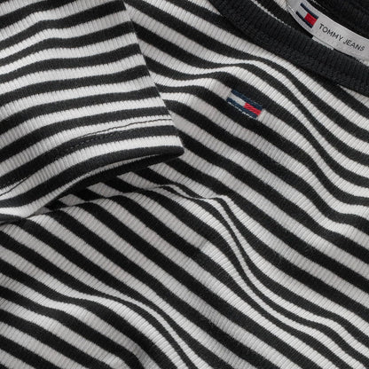 Tommy Jeans - Playera Acanalada para Mujer con Detalle Bordado de Bandera