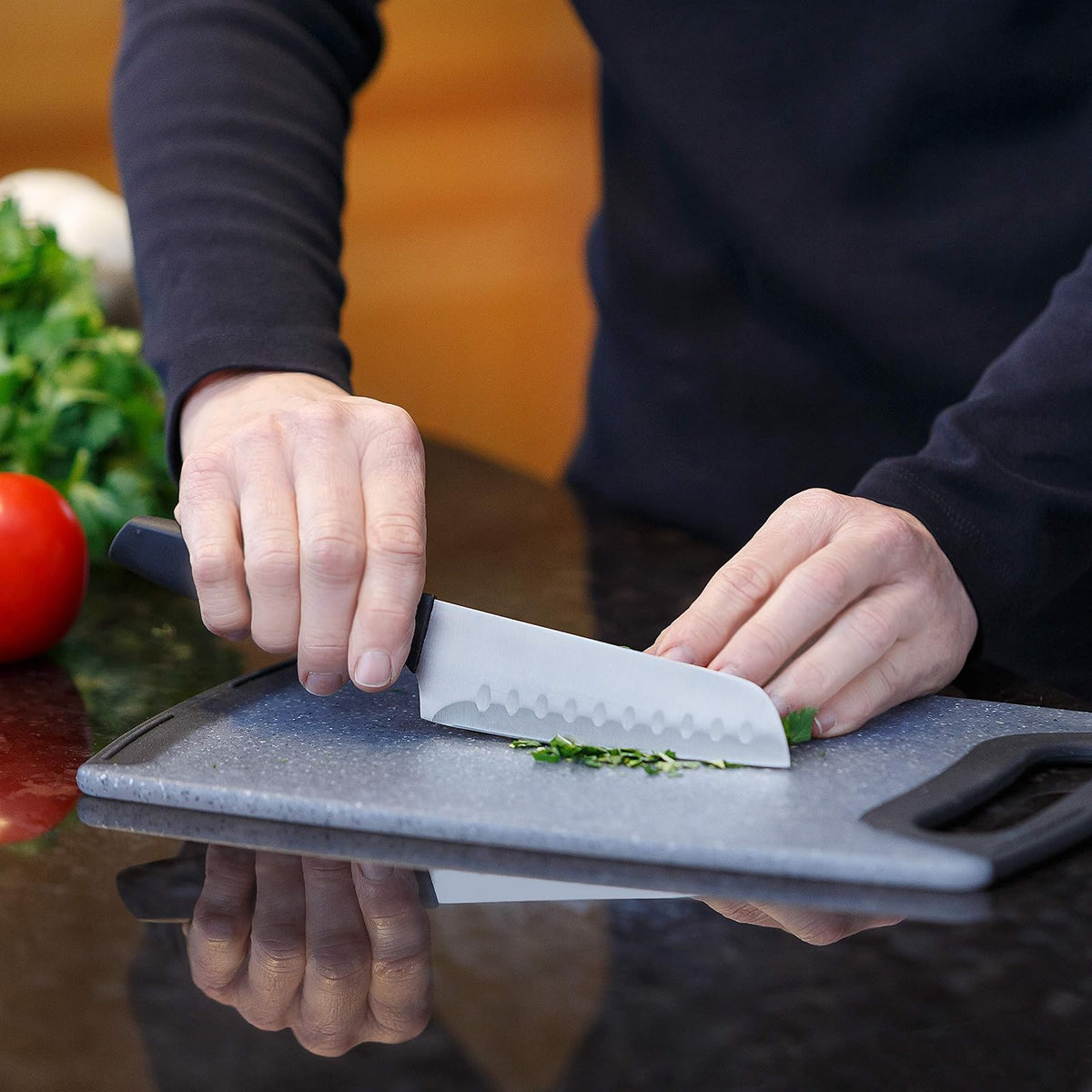 Glad - Juego de cuchillos con tabla de cortar, 5 piezas, cuchillos santoku afilados y utilitarios con cubiertas de hoja y bloque de plástico para picar | Accesorios de cocina color gris