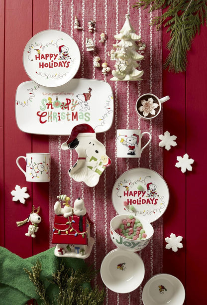 Lenox 896321 Snoopy - Juego de 4 platos decorativos navideños, vajilla navideña