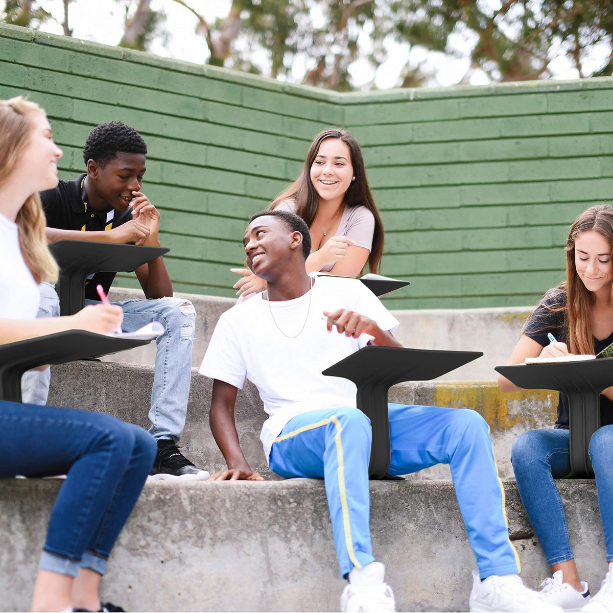 ECR4Kids The Surf - computadora de regazo portátil, asiento flexible, negro, paquete de 10