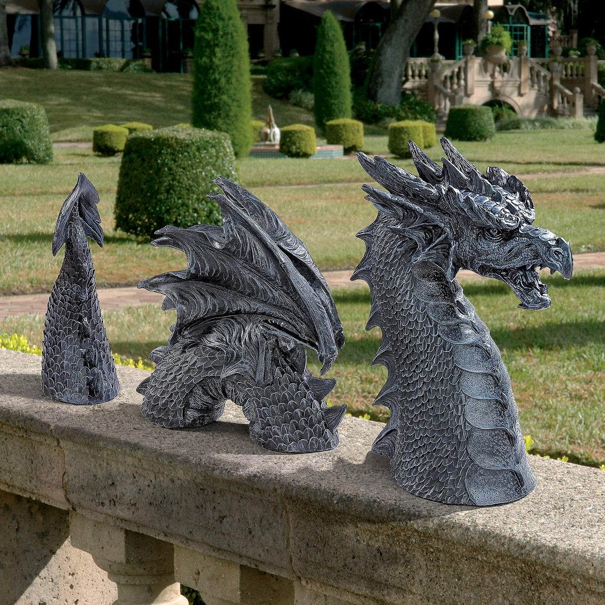 Design Toscano - Estatua, The Dragon of Falkenberg Castle, Gris