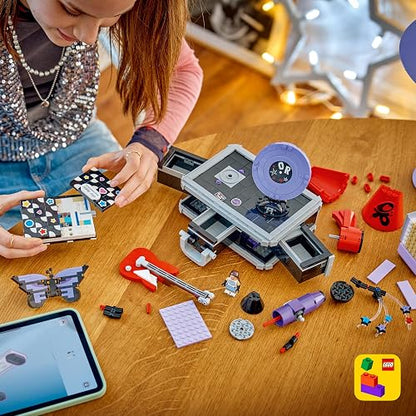 LEGO Editions Almacén Secreto de Olivia Rodrigo – Set de Construcción para Mayores de 10 Años – Decoración – Modelo de Colección con Guitarra de Juguete, Disco y Más – 43030