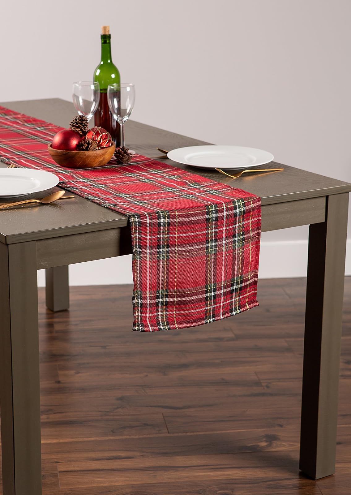 DII - Mesa de Comedor y decoración de Cocina, Tela metálica, Camino de Mesa de Navidad, 14 x 72 Pulgadas, Tela tartán Rojo