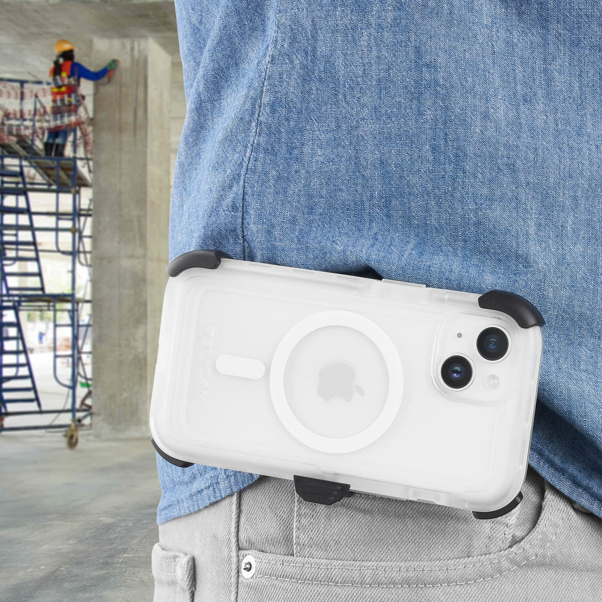 Case-Mate Pelican Voyager - Funda magnética con Clip para cinturón para iPhone 14 Plus Compatible con MagSafe, con protección contra caídas de Grado Militar de 18 pies - Transparente