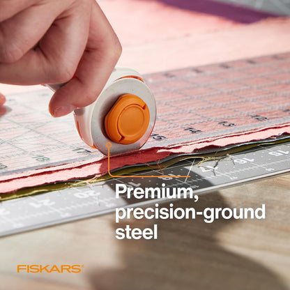 Fiskars Cuchillas rotativas de titanio de 45 mm, 2 unidades, repuesto para cortadores rotativos, manualidades, costura y acolchado, color gris