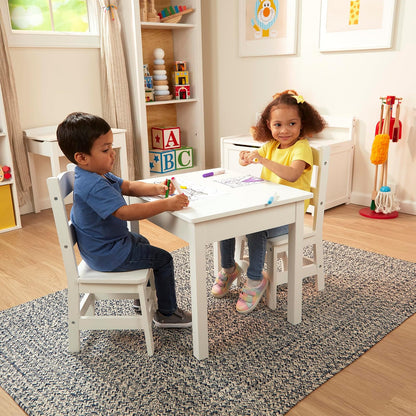 Melissa & Doug Mesa y sillas de madera sólida, construcción robusta de madera, capacidad de 150 lbs (68 kg), fácil de armar, juego de 3 piezas, 50.8 cm ancho x 59.69 cm H x 52.07 cm largo