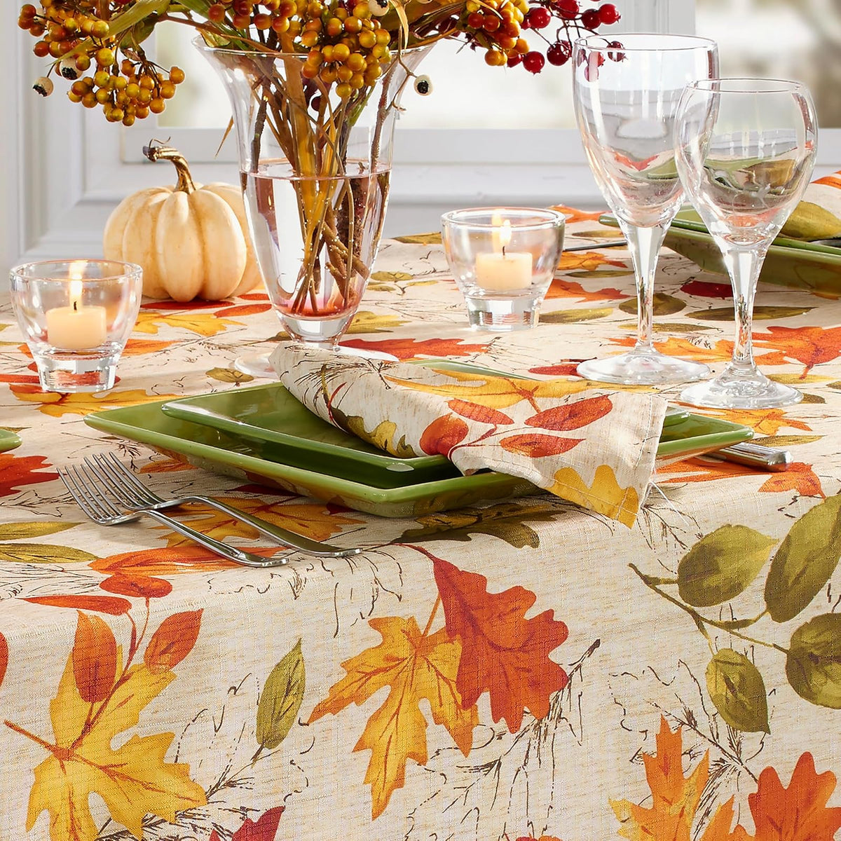 Elrene Home Fashions Mantel Resistente a Las Arrugas con Estampado de Hojas de otoño para Uso Formal o Diario, Cuadrado de 52 x 52 Pulgadas