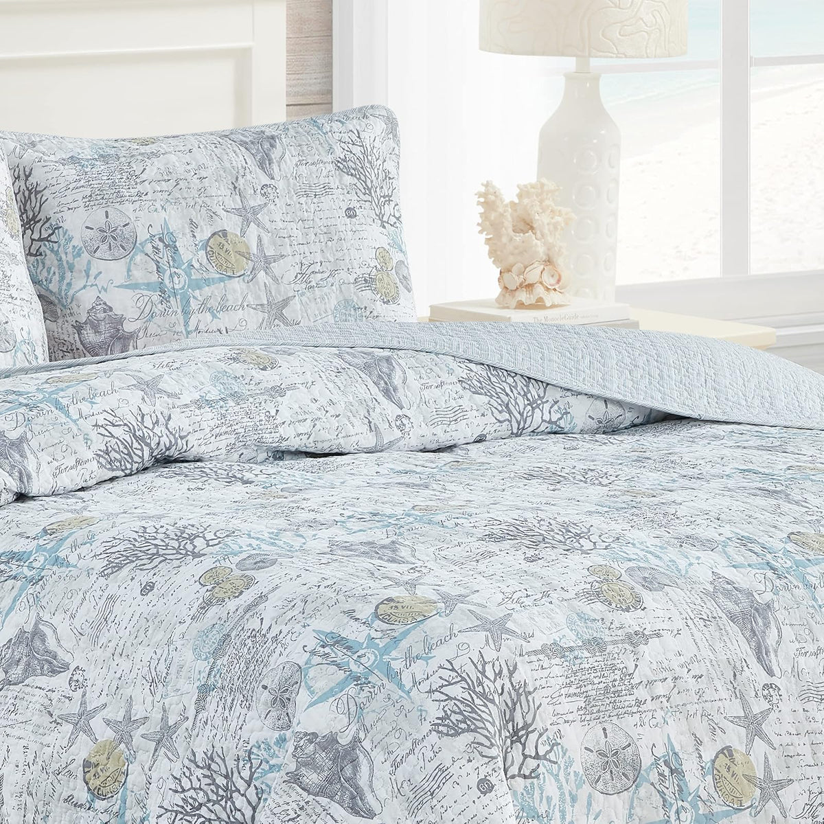 Tommy Bahama - Juego de edredón King, Ropa de Cama Reversible de algodón con Fundas a Juego, decoración Ligera para el hogar para Todas Las Estaciones (Beach Bliss Grey, King)