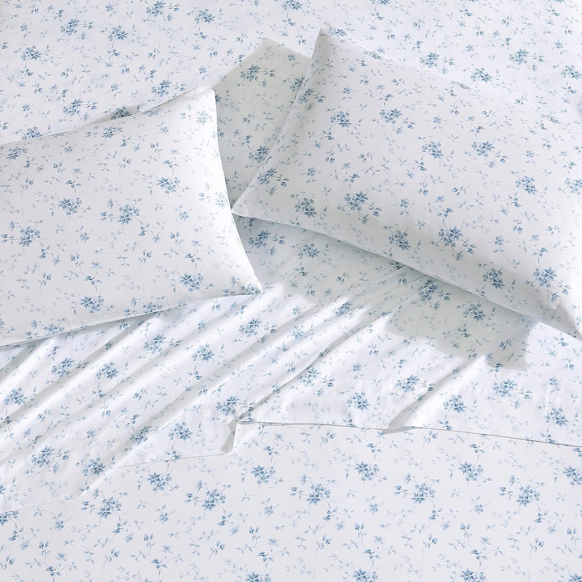 Laura Ashley - Juego de Funda de Almohada de satén de algodón estándar | Satén de algodón suave, tacto suave y sedoso, acabado resistente a las arrugas, incluye 2 fundas de almohada