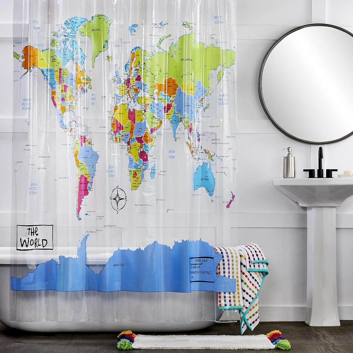 SKL Home Saturday Knight The World Cortina de Ducha Hecha de Goma Eva | Transparente con impresión geográfica. Divertido y educativo para un baño de niños o cualquier persona que ama viajar.