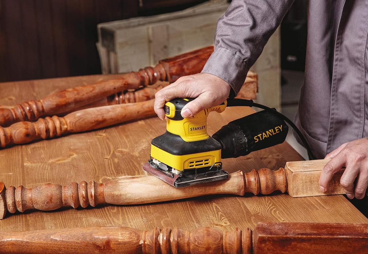 STANLEY Lijadora Orbital de Hoja 1/4" (6mm), 240W, SS24