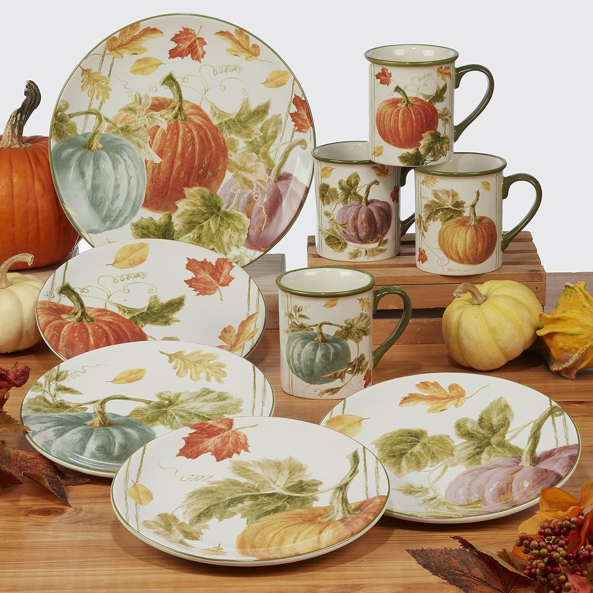 Certificados International Autumn Harvest - Platos de ensalada/postre de 9 pulgadas, multicolor, mediano, juego de 4